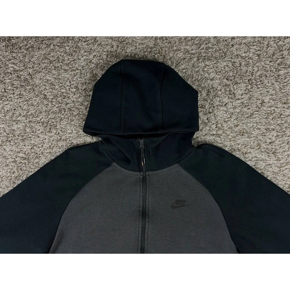 Nike Sportswear Tech Fleece Anthracite Black Full Zip Hoodie 928483-060 Size L
